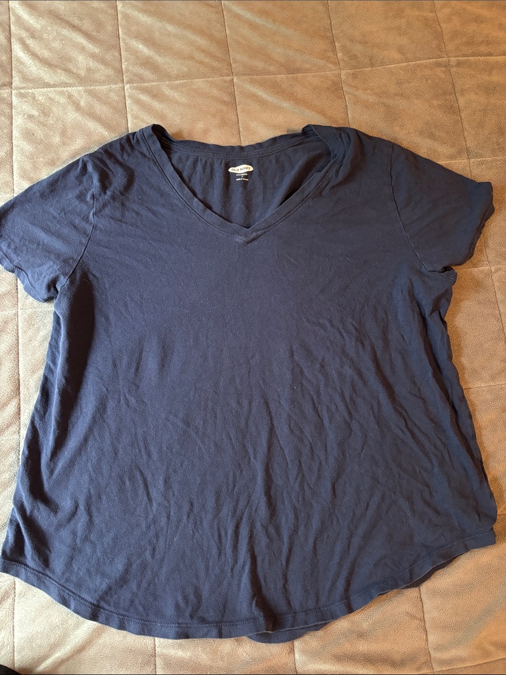 Old Navy Navy Blue women’s Large Tee - Short Sleeve V-Neck